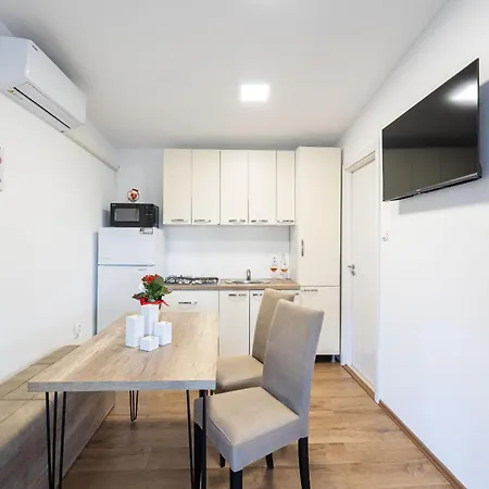 Karin - Mobile Magoro Donji Karin